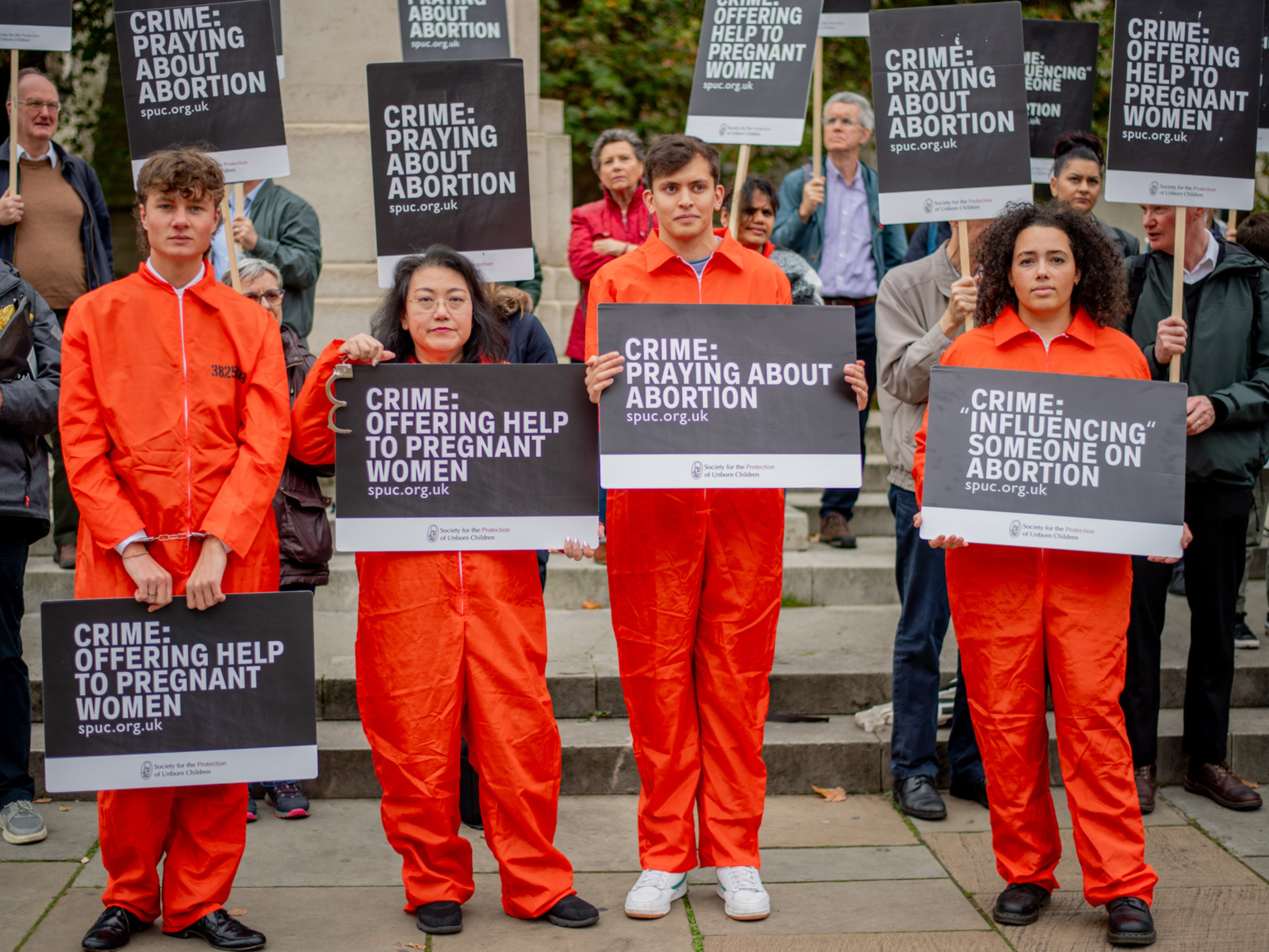 Scottish Government told to extend buffer zones by censorious MSP