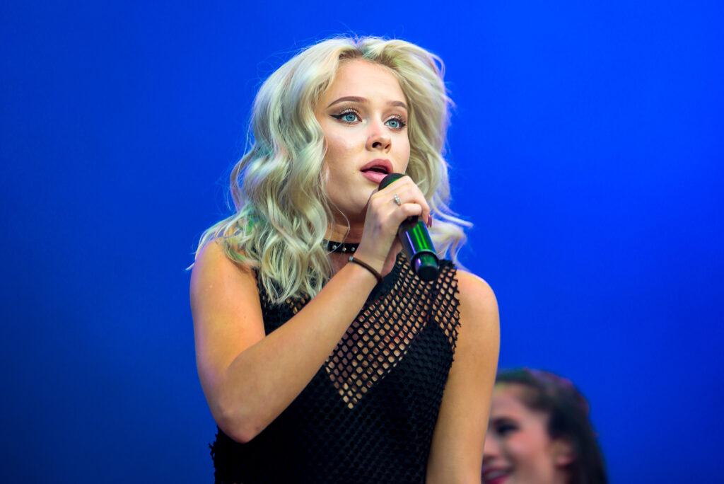Zara Larsson performing in Madrid.