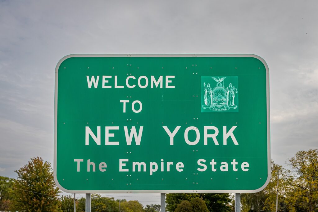 A,Welcome,To,New,York,State,Line,Highway,Sign,Marking
